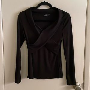 Women’s Black Off the Shoulder Top Size Medium